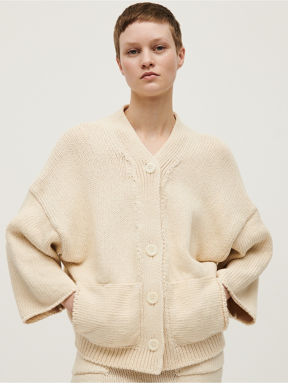 Babaa cardigan no26 natural